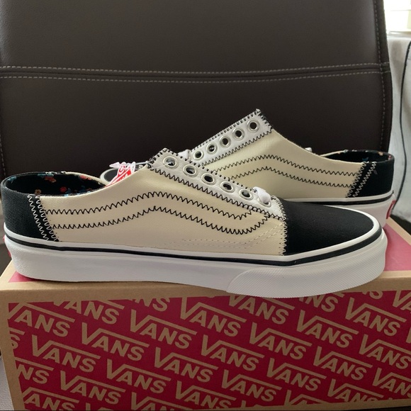 New Vans Old Skool Mule Outside In Floral - Picture 5 of 5